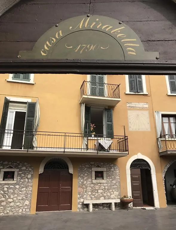 Casa Mirabella 1790 Apartment Toscolano Maderno Italy
